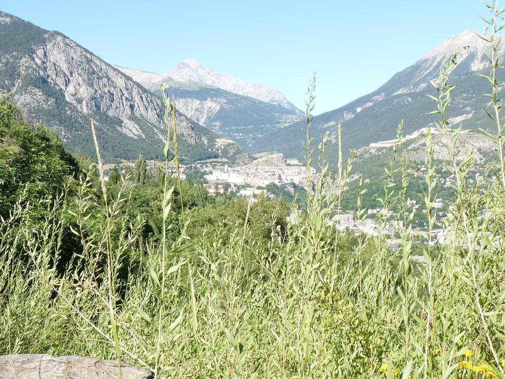 Maison Du Pape Appartamento Briançon Esterno foto